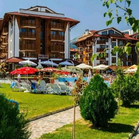 Lux Belvedere Holiday